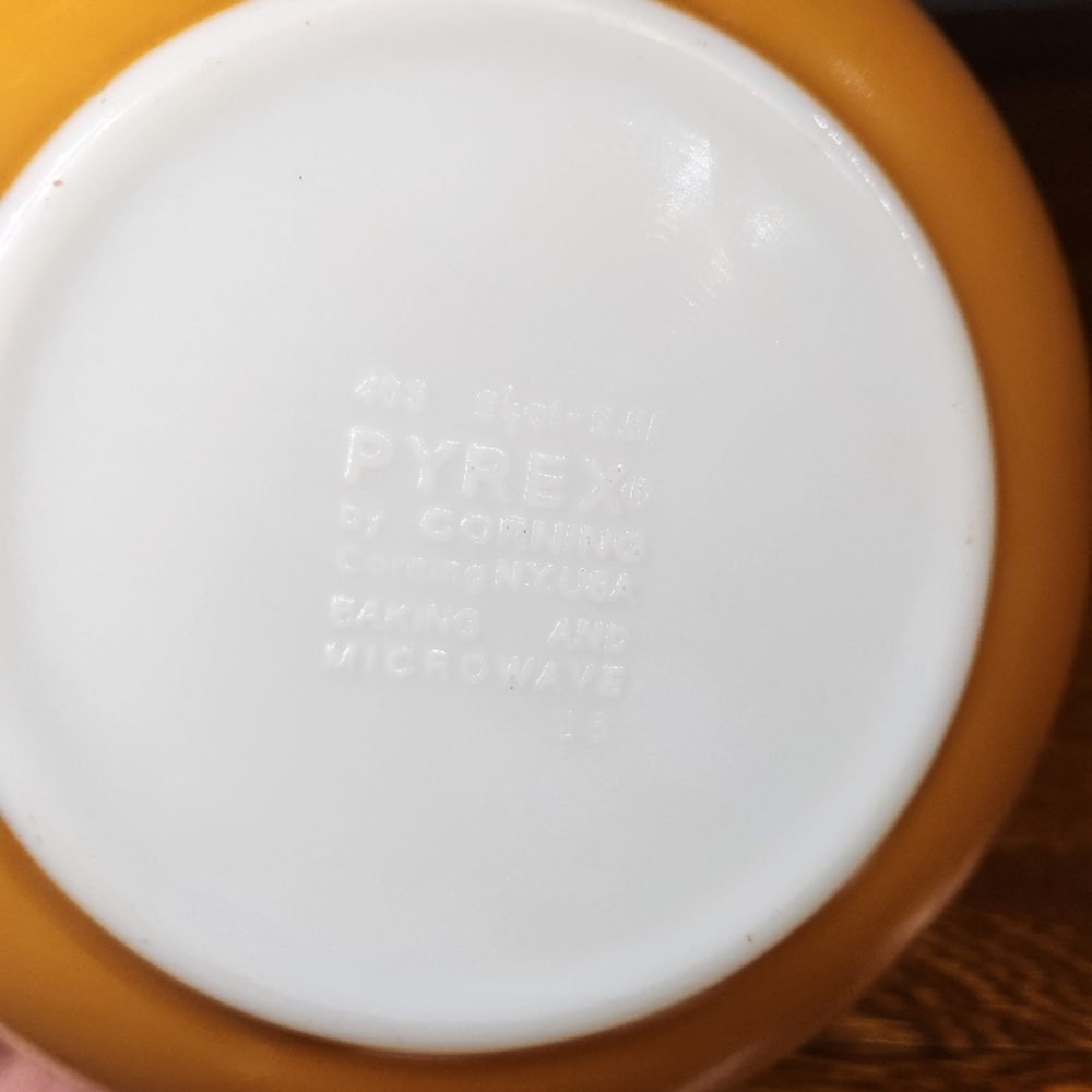 Pyrex old orchard 403 mixing bowl - Picture 6 of 7